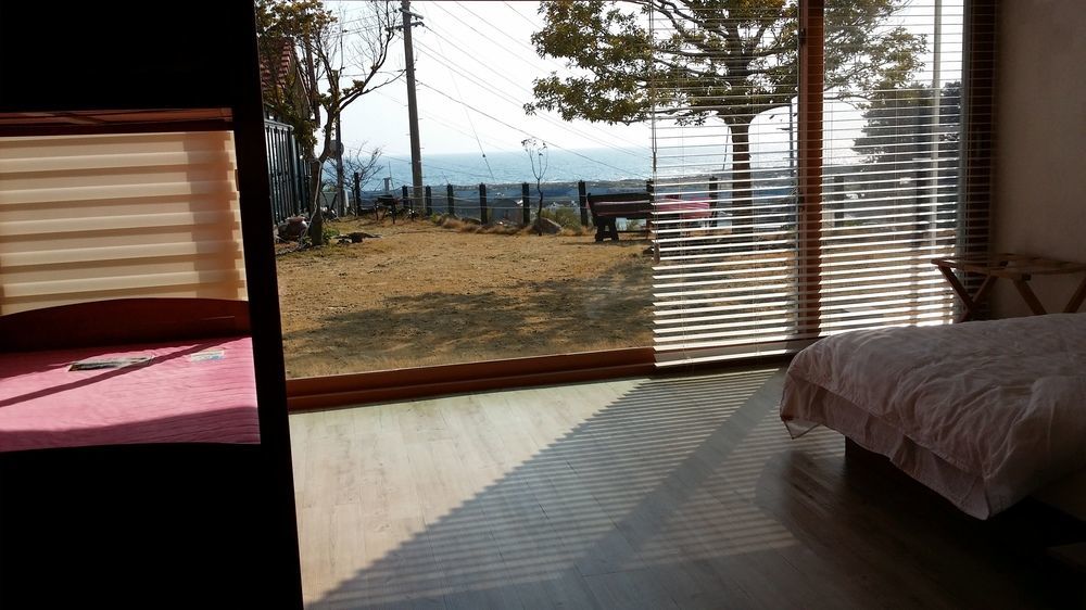 Jeju Doldam B&B Seogwipo Exterior photo