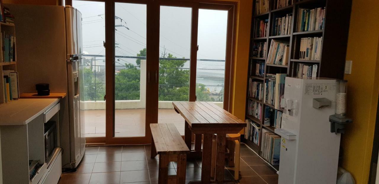 Jeju Doldam B&B Seogwipo Exterior photo